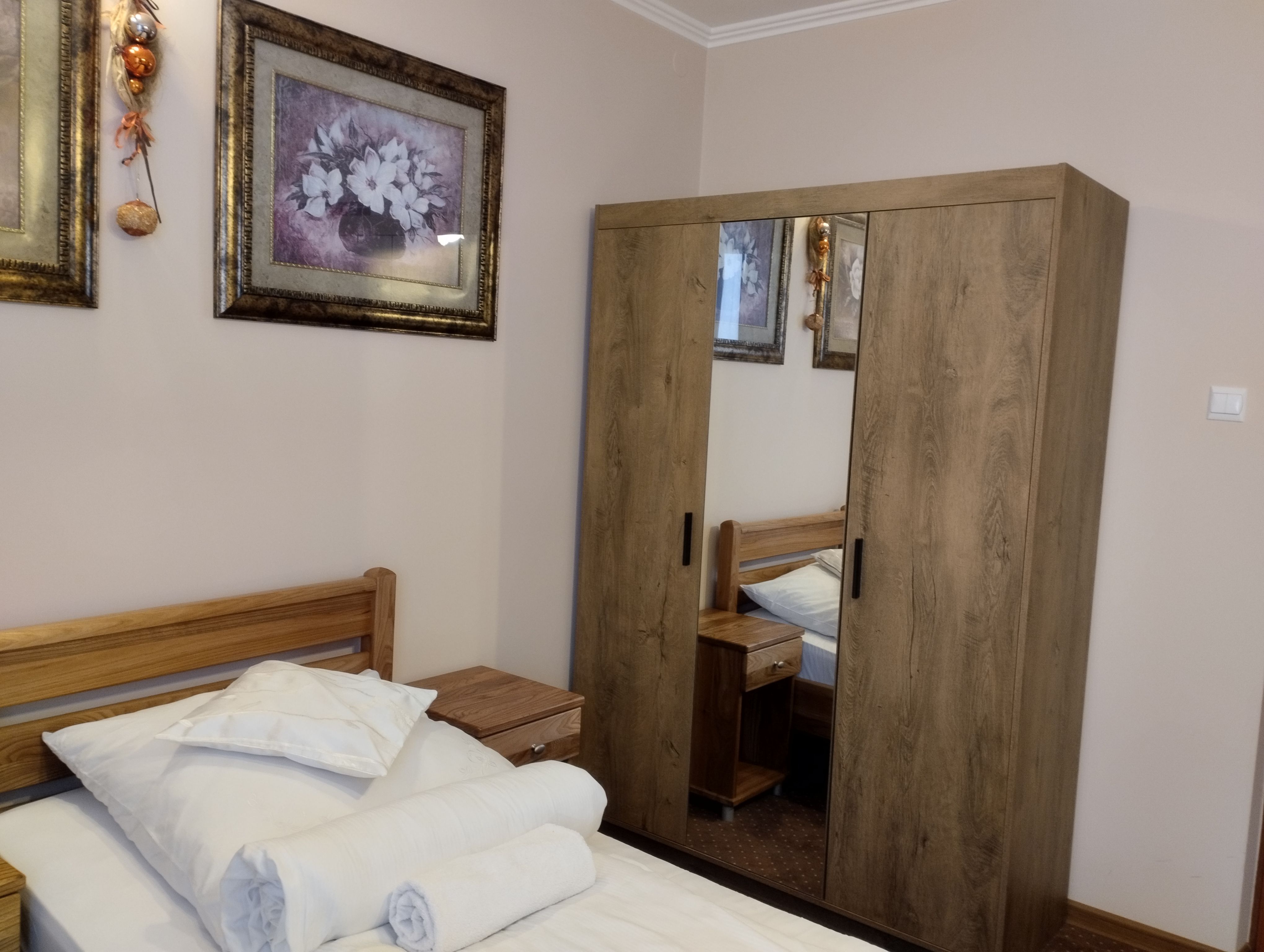 Pokój Nr. 2: 3-osobowy