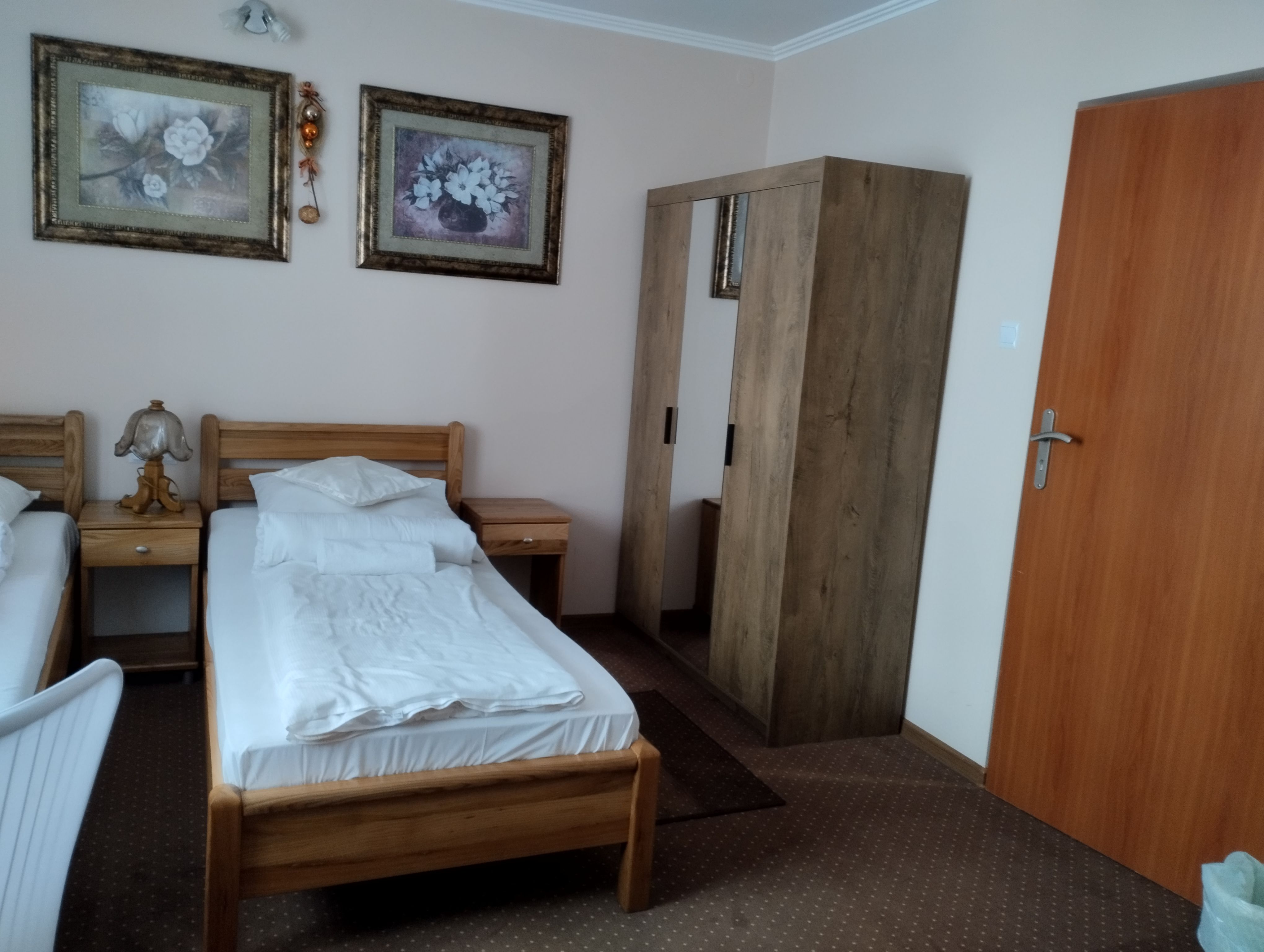 Pokój Nr. 2: 3-osobowy